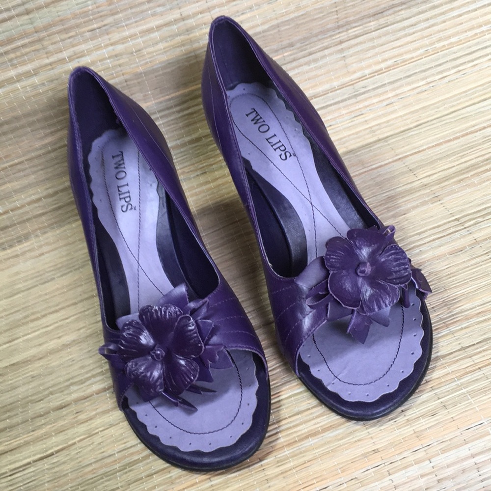 Purple Leather Open Toe Heels - size 10